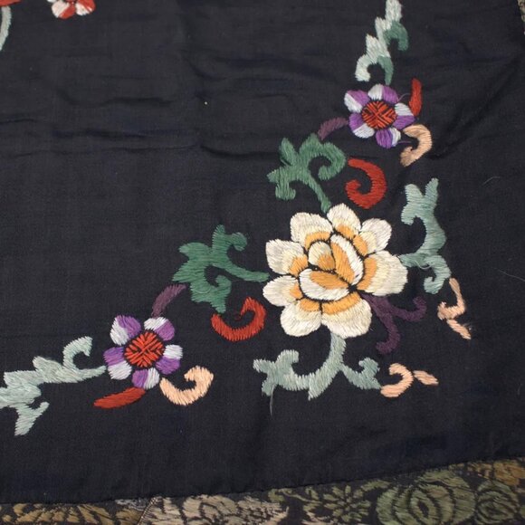 Antique Silk Hand Embroidered Asian Table Square/Shawl - Picture 3 of 6
